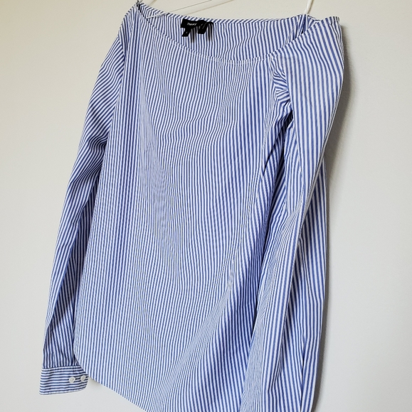 NWOT Theory Dalton Stripe Ulrika Top in Size Small - Picture 11 of 15